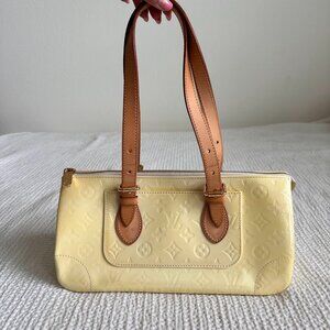 LOUIS VUITTON Vernis Rosewood Avenue Shoulder Bag Perle